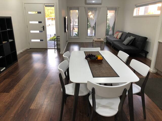 Serenity 11 – Whole gallery image 3