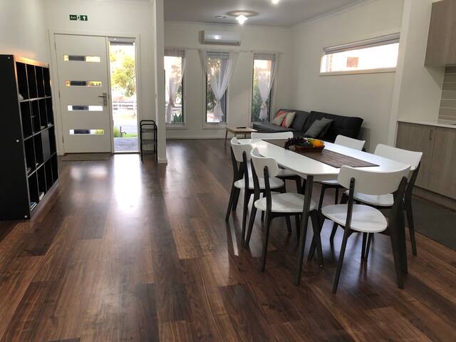 Serenity 11 – Whole gallery image 5