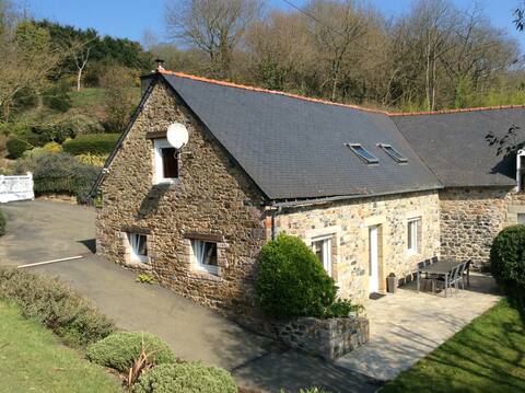 10, The Gué Ravily Cottage