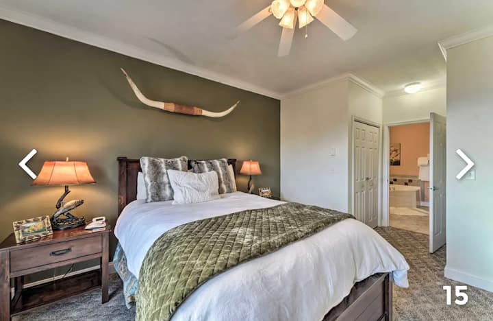 Master suite with mountain views and all new linens for a relaxing experience.