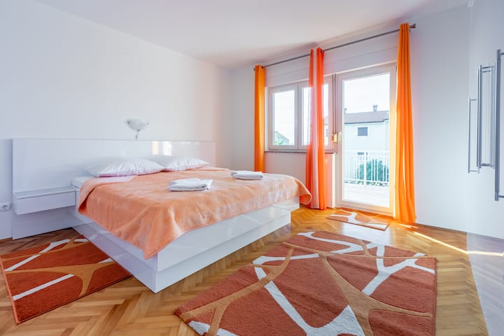 Quarto 1