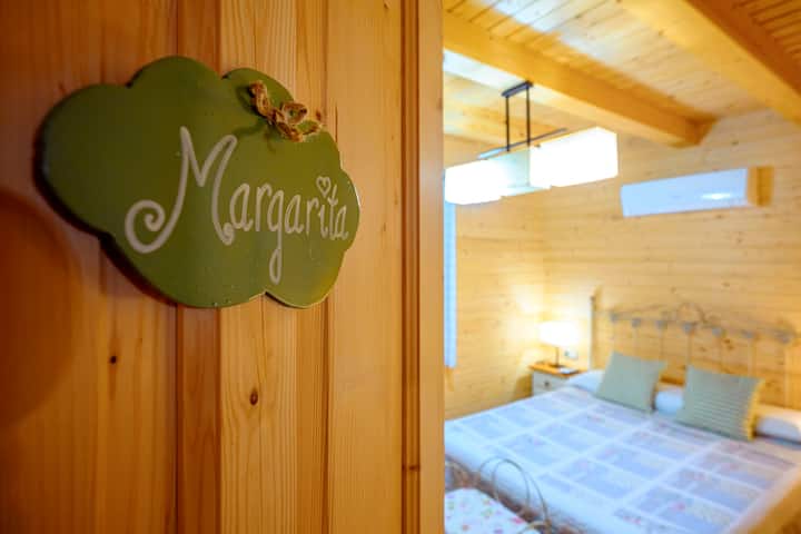 Dhomë gjumi Margarita me 1 krevat dopio