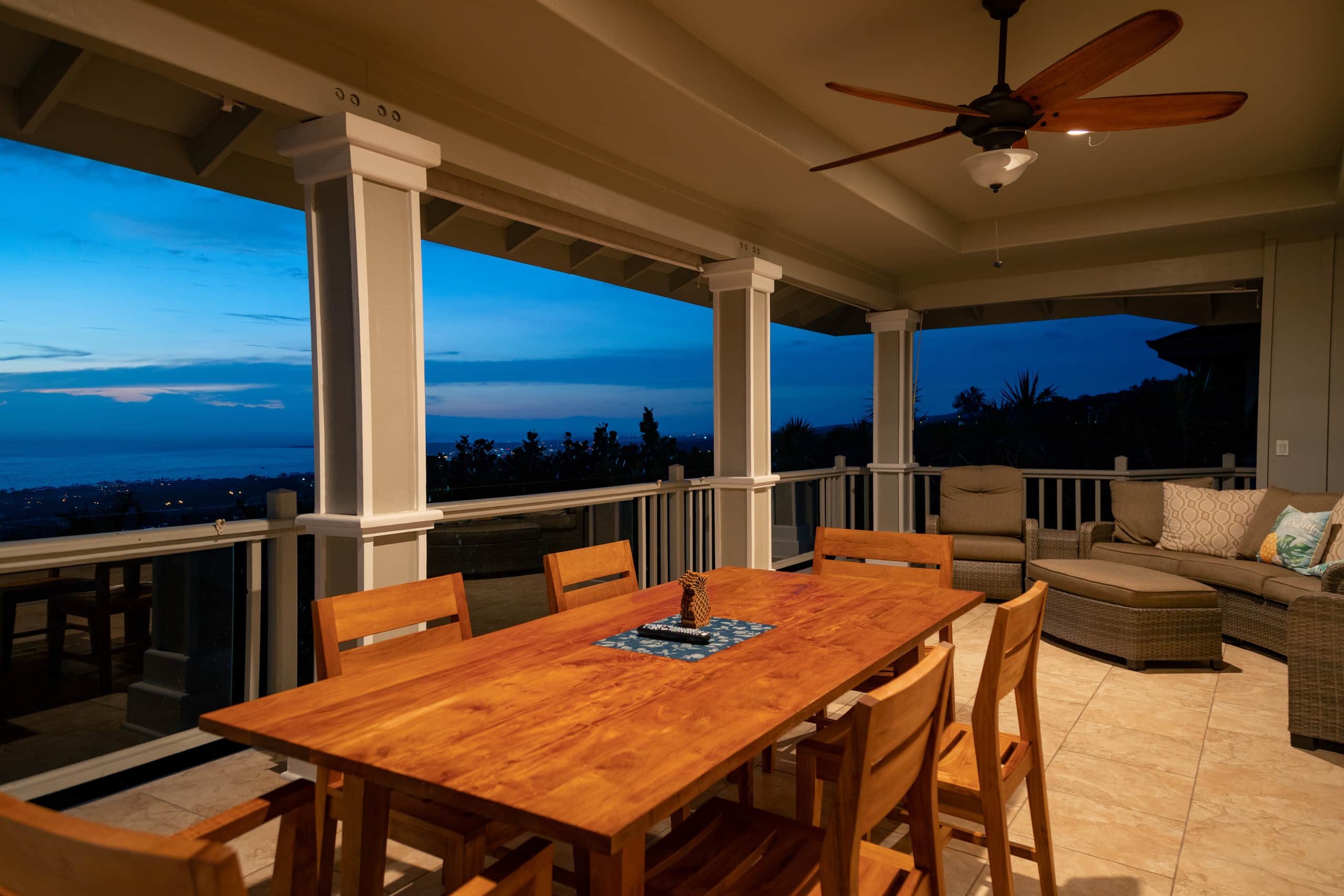 Home in Kailua-Kona · ★4.99 · 3 bedrooms · 3 beds · 2.5 baths - Image 7