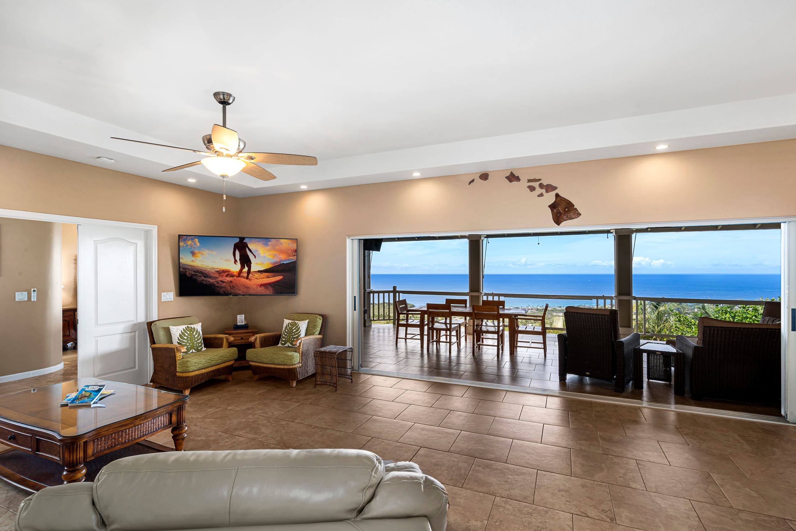 Home in Kailua-Kona · ★4.99 · 3 bedrooms · 3 beds · 2.5 baths - Image 3