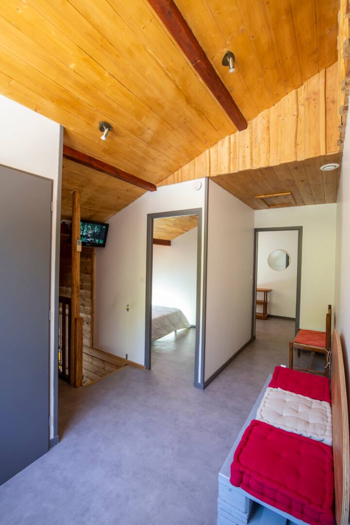 วิวห้องนอนสำหรับผู้ใหญ่ 2 ห้อง