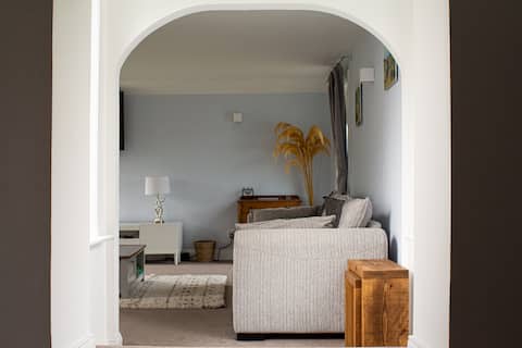 Popular Airbnb listing: Luib House. Spacious Self-catering by the sea. in Strath