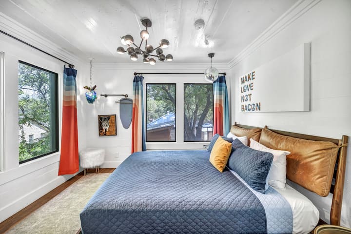 1号卧室（加大双人床）