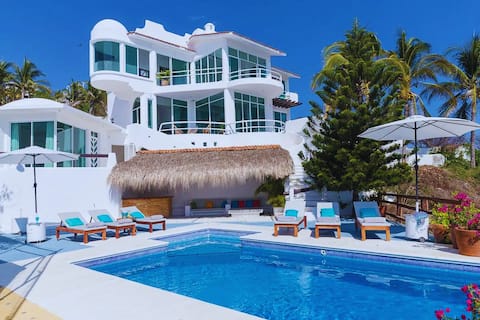 Beautiful villa with infinity pool, Zipolite Beach