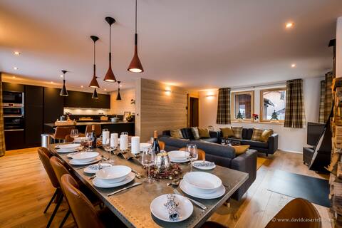 Fabulous 4 bed chalet in incredible surroundings.
