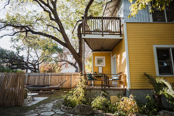 Soco Treehouse | 3bd Oasiswalk To The Best Of Atx - Austin, TX