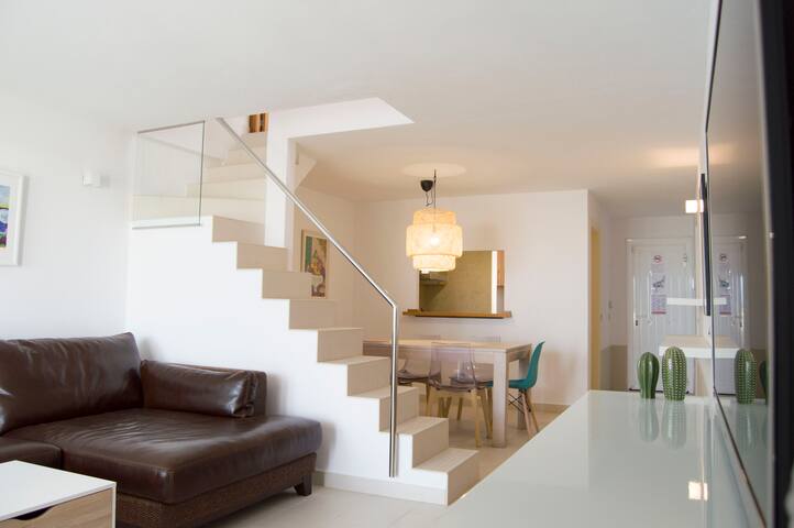 Villa Bini | Direct sea access and swimming pool gallery image 4