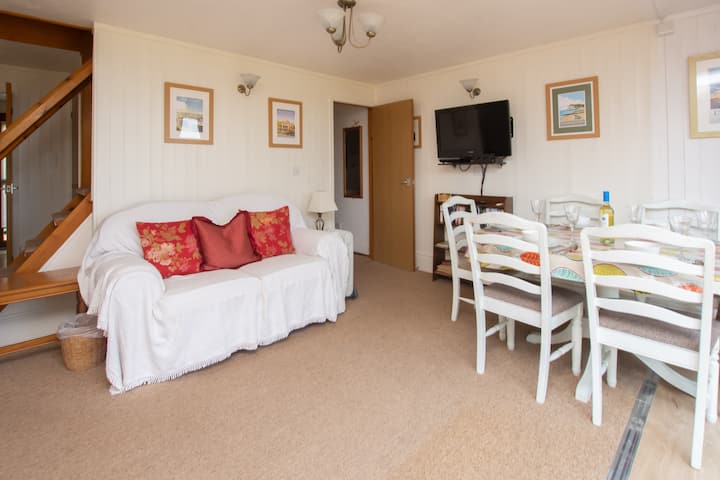 Chalet 98 Kingsdown Holiday Park - Dover