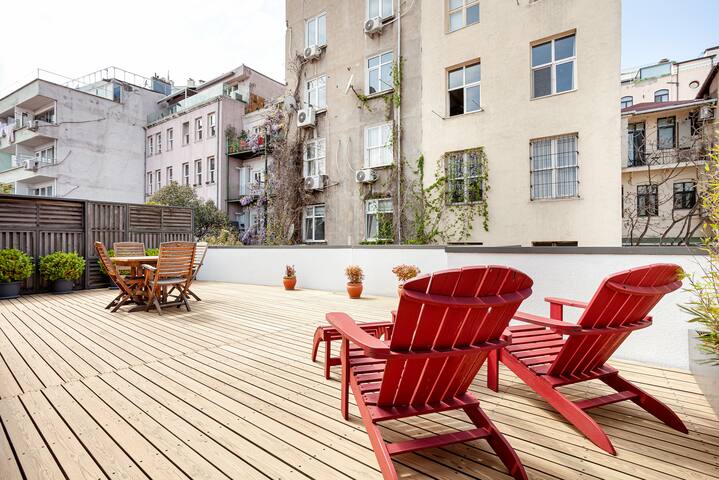 Duplex Two Bedroom with Terrace in Galata (A22) gallery image 3