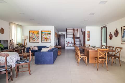 Popular Airbnb listing: Luxury beachfront house. Carneiros, Tamandaré/PE in Tamandaré
