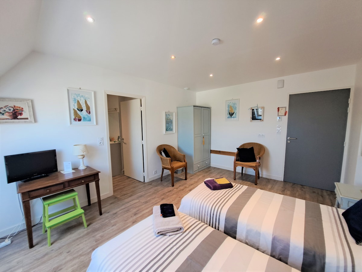 תמונה של חדר שינה