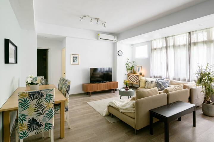 3BRM/2Baths/5 min to MRT/shopping Street/downtown gallery image 5