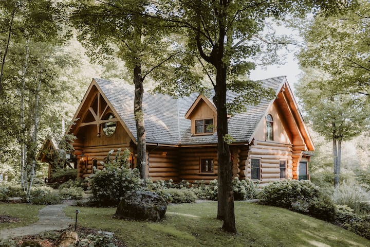 Into the Woods Log Home