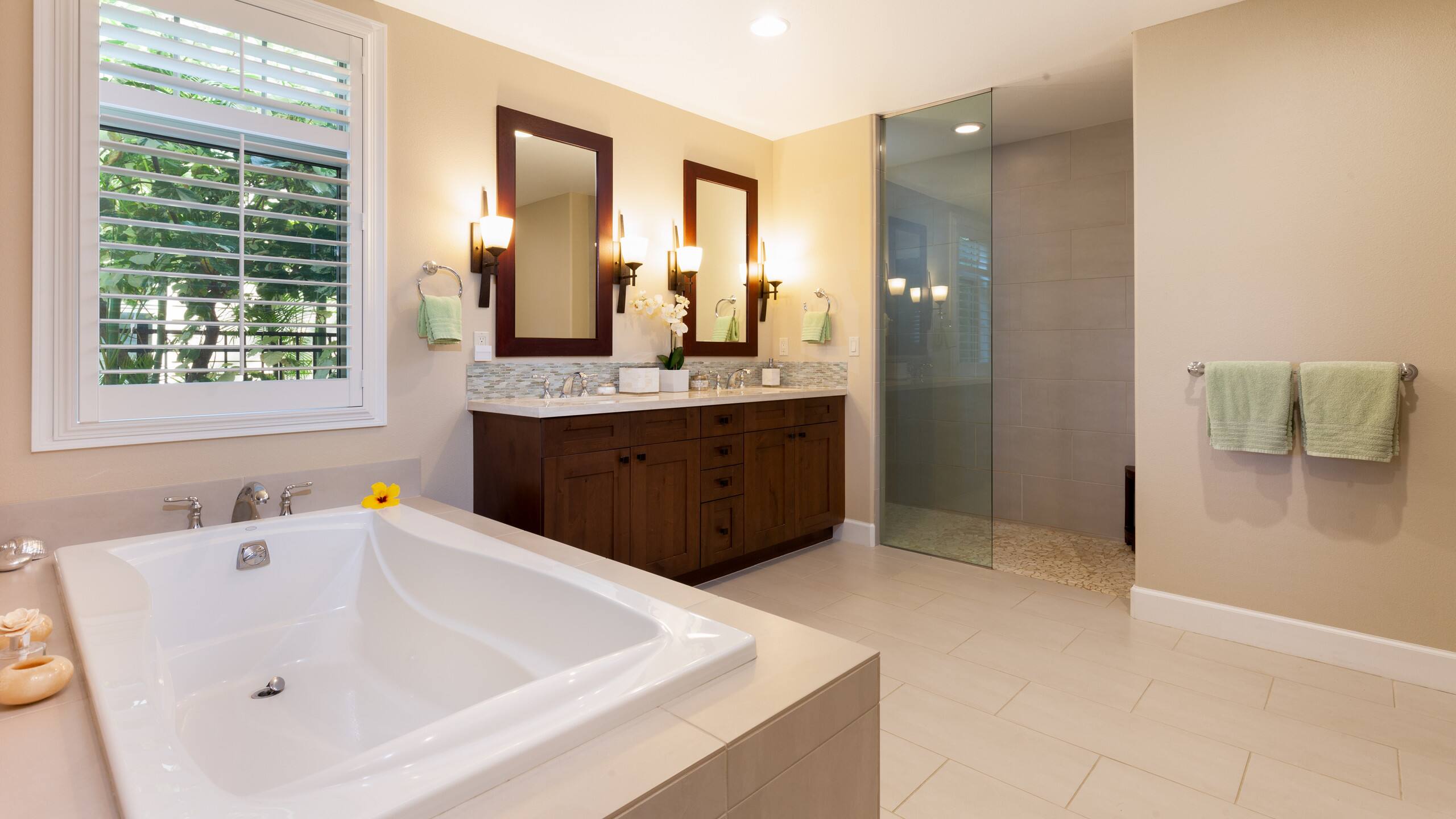 Home in Waimea · ★4.7 · 3 bedrooms · 6 beds · 3 baths - Image 31