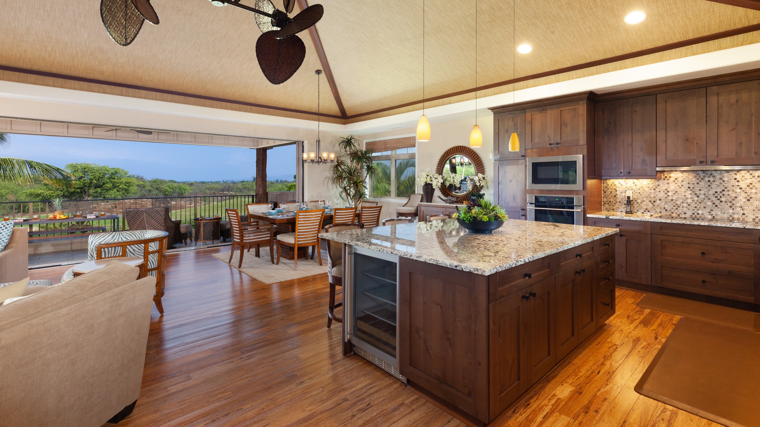 Home in Waimea · ★4.7 · 3 bedrooms · 6 beds · 3 baths - Image 18