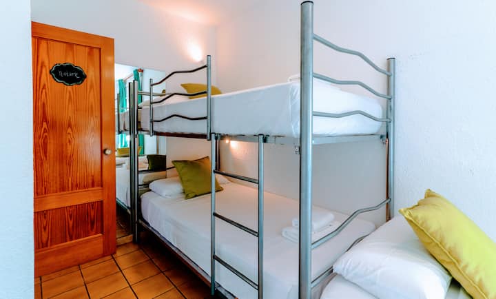 غرفة النوم 2