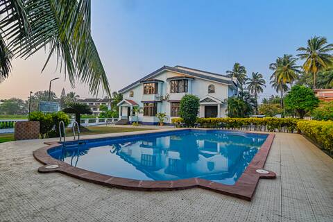 Serene| Beautiful |4bhk |Arpora| baga | Pool |
