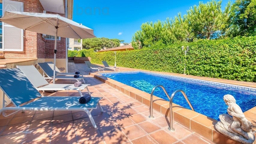 * CostaCabana – Villa Beyonce * Private pool gallery image 2