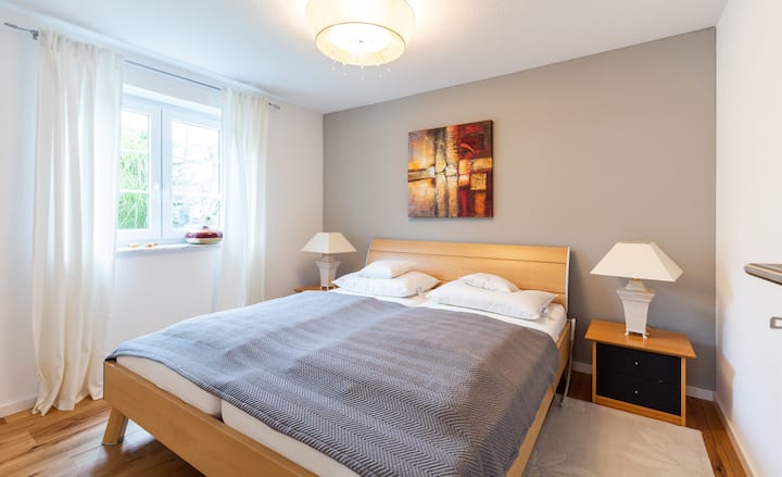 Schlafzimmer Ferienwohnung Schuster Lautern im Ostalbkreis