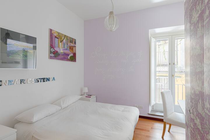 Giusi – Trevi Fountain, Rome gallery image 5