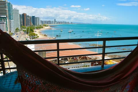 Private flat with the best view of Beira Mar!