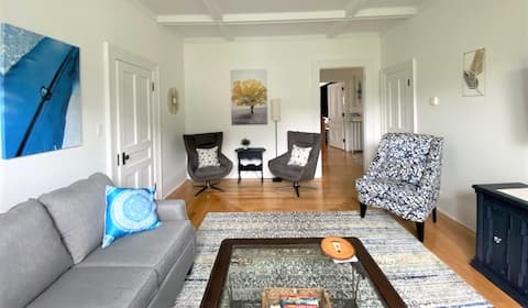 Top performing Airbnb: Cozy 3 bedroom home in N.S. close to N.B & P.E.I. in Cumberland