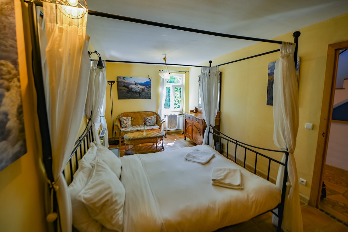 Listing image 33 at Les Plachettes in Flobecq
