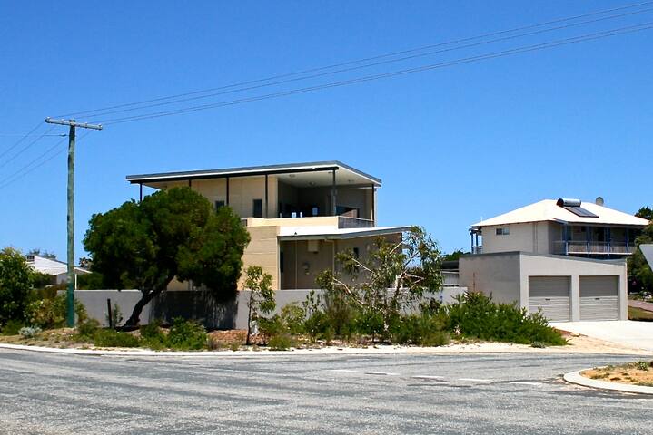 Moore River Escape Guilderton – 360 degree views. gallery image 2