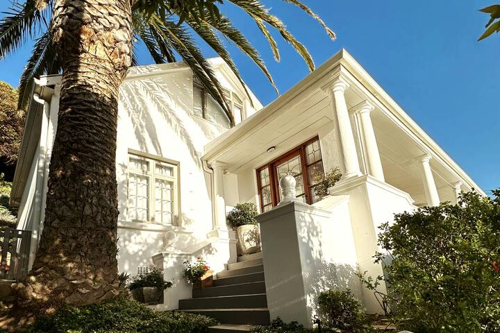 Blue Waters Beach Villa – Simons Town