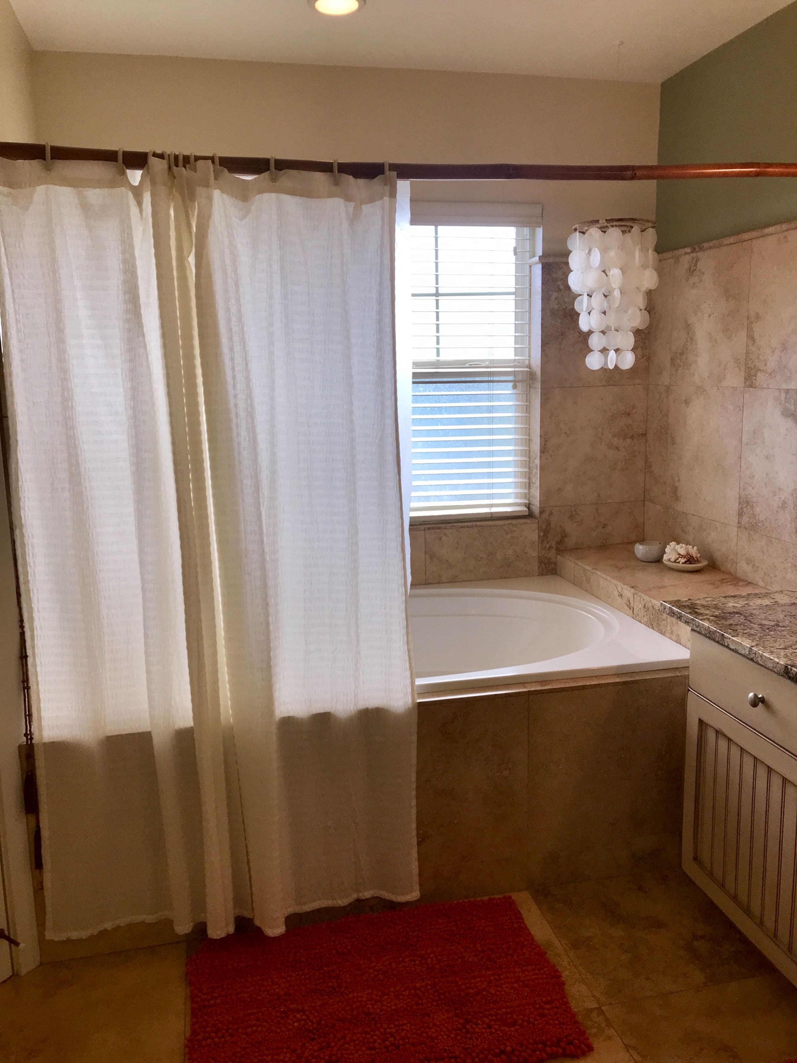Condo in Princeville · ★5.0 · 3 bedrooms · 3 beds · 3 baths - Image 12
