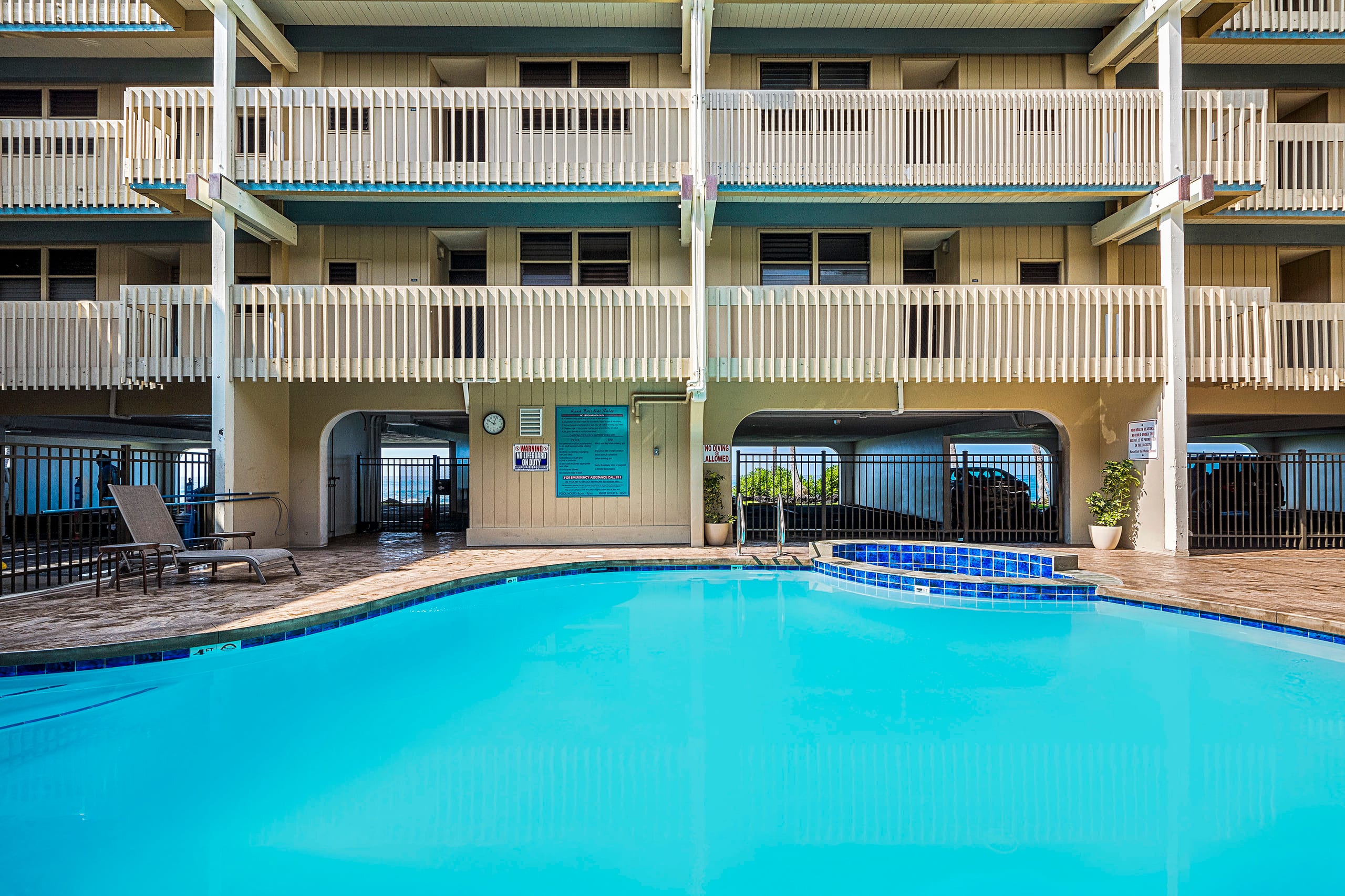 Condo in Kailua-Kona · ★4.99 · 1 bedroom · 1 bed · 1 bath - Image 21