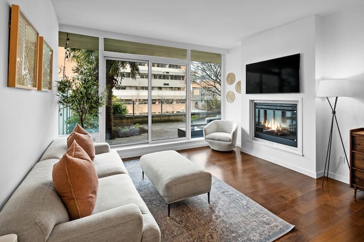 Waterfalls Hotel – Waterscape