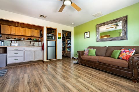 Popular Airbnb listing: HAWKS VIEW - A spiritual, healthy & healing haven. in Prescott
