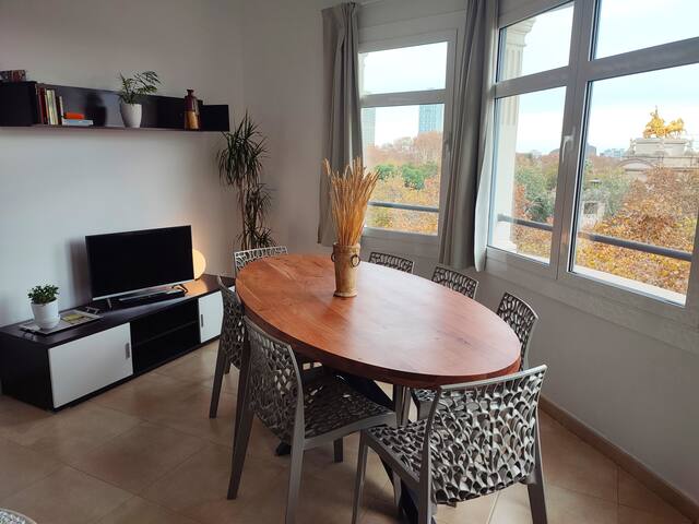 LOST GARDEN XL – Strategic location, Top views gallery image 4