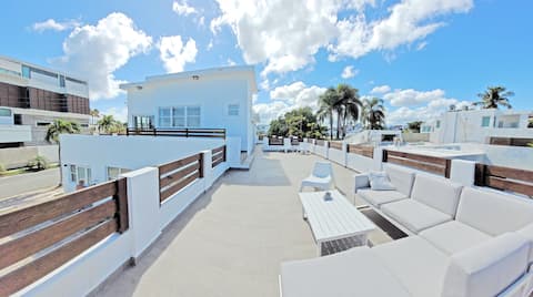 Ocean Park Beach Oasis (1-5) San Juan 2min 2 beach