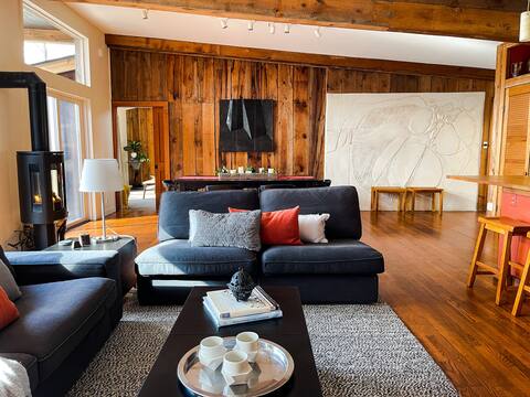 Power/Water/Internet. Big Views. 2 King Suites