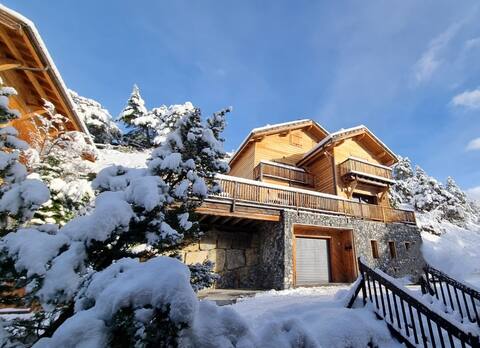 Prestige Chalet 5*, 6Cha/5.5Sdb
