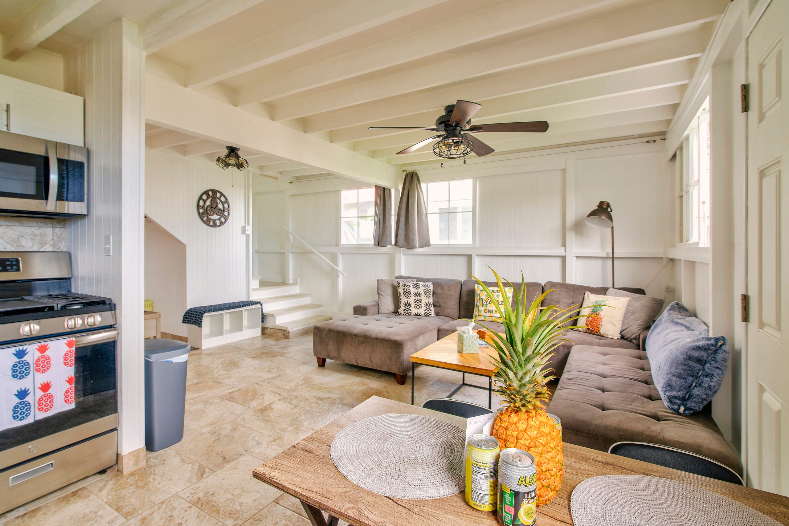 Home in Hilo · ★4.9 · 2 bedrooms · 2 beds · 1.5 private baths - Image 1