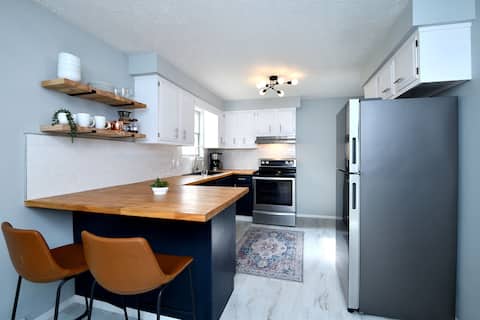 Meyers Lake Modern Escape