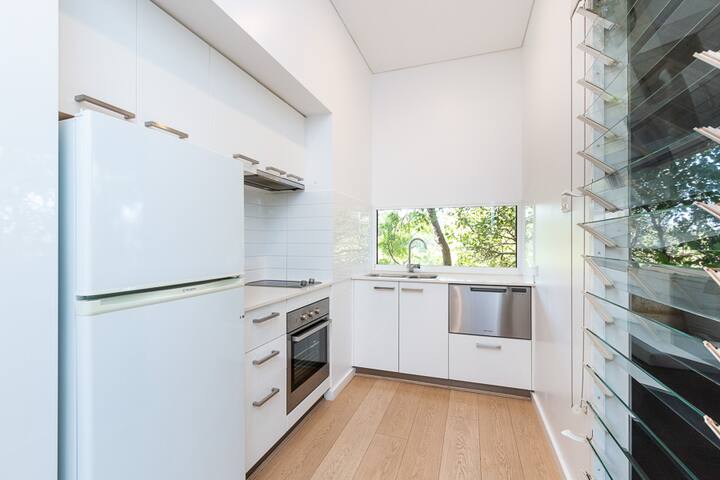 Contemporary 2 Bedroom Villa at The Billi (Broome) gallery image 3