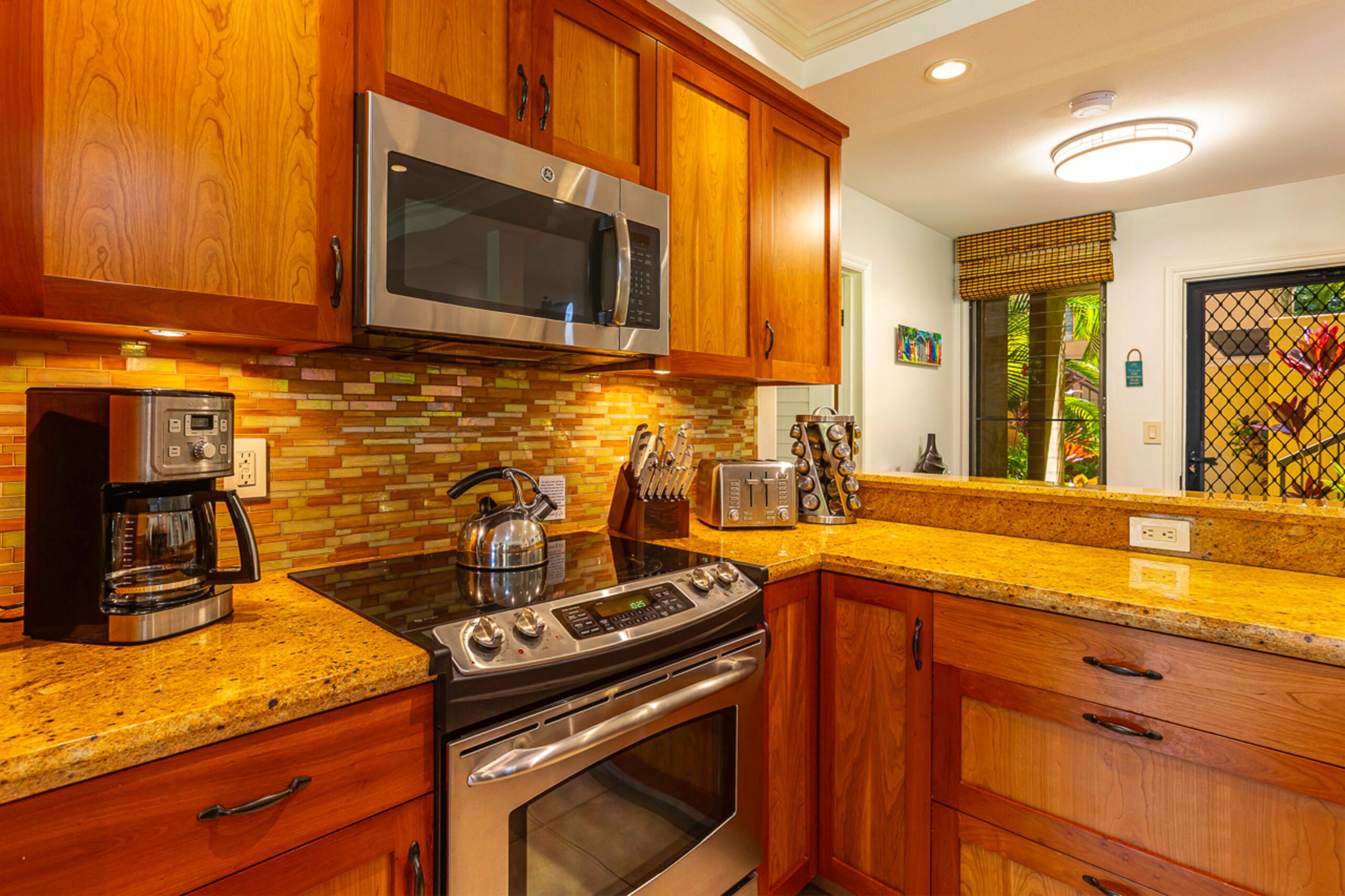 Condo in Kihei · ★4.92 · 2 bedrooms · 3 beds · 2 baths - Image 9