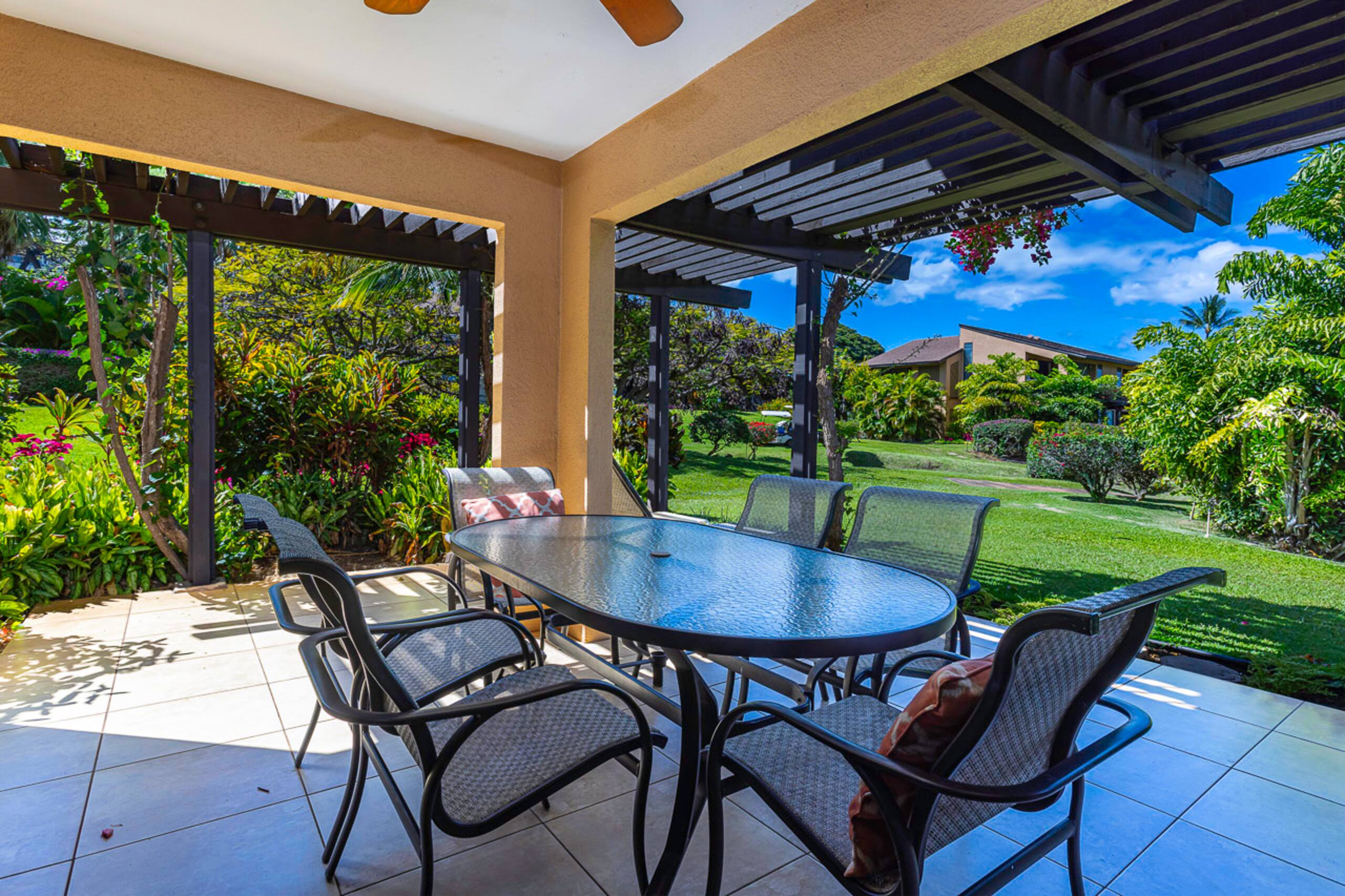 Condo in Kihei · ★4.92 · 2 bedrooms · 3 beds · 2 baths - Image 39
