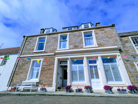 Caiplie House -Large Victorian self catering house