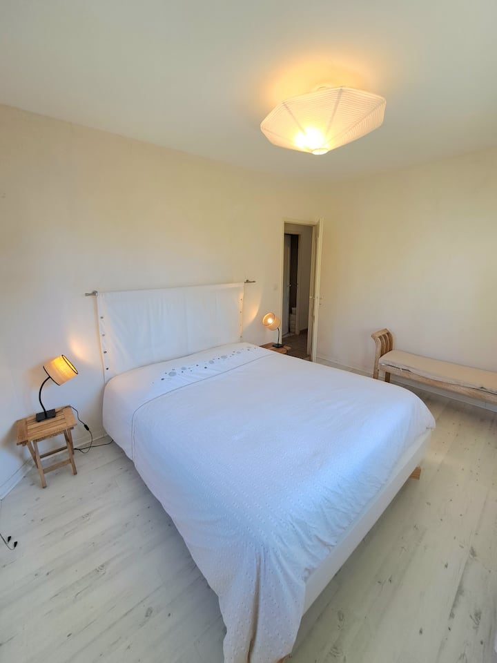 Bedroom 1 
double bed160x200