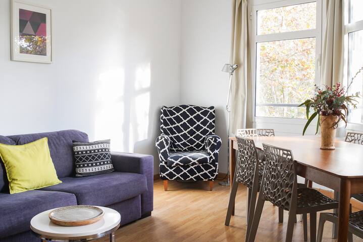 LOST GARDEN XL – Strategic location, Park views gallery image 2