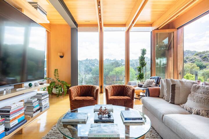 Unique Zen Hollywood Hills Home in Laurel Canyon